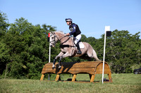 9V8A1229