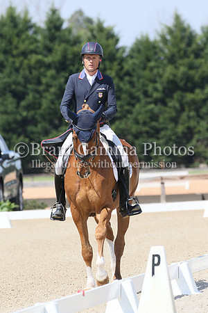 CI6B2380
