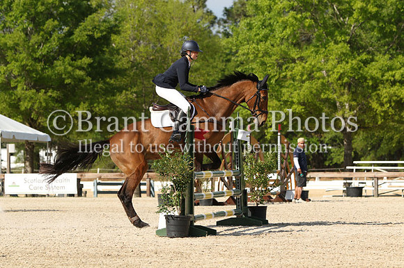 LL6Q2084