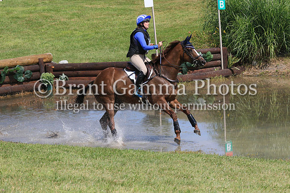 MB6B4333