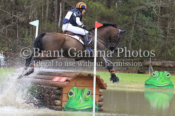 CI3B4726