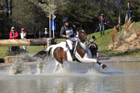 CI8B1836