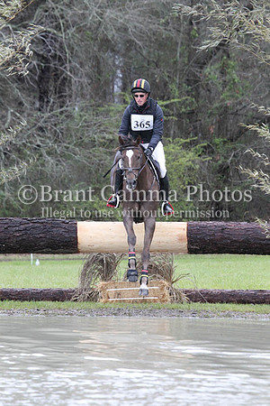 CI8B9435