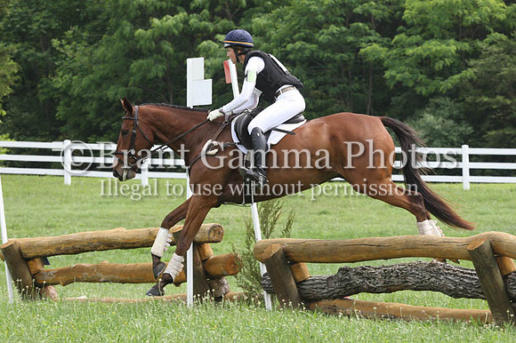 VS8L1580