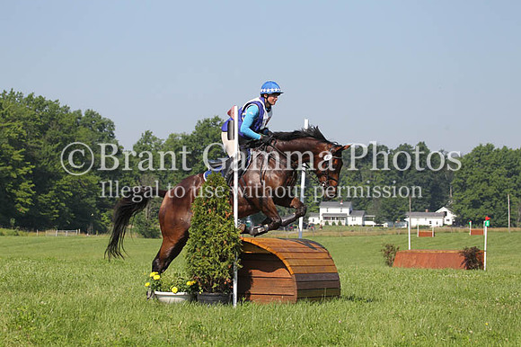 SF8B5270