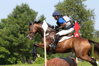 MB8B2989