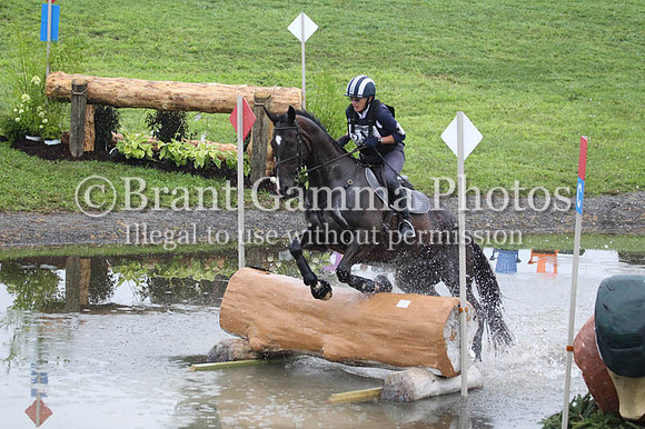 MB8B0226