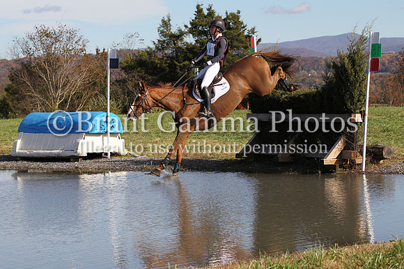 VF8B3441