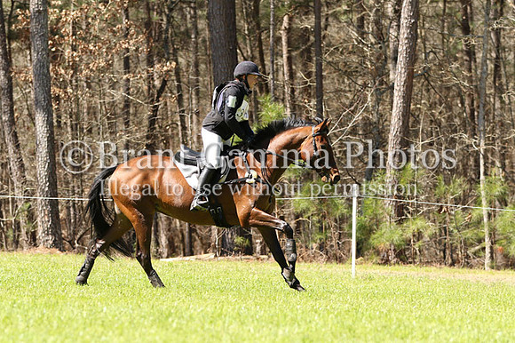 CI9J4587