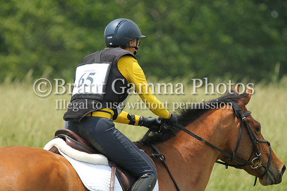VS9B1921