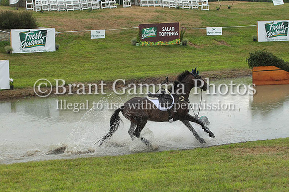 MB9B4886