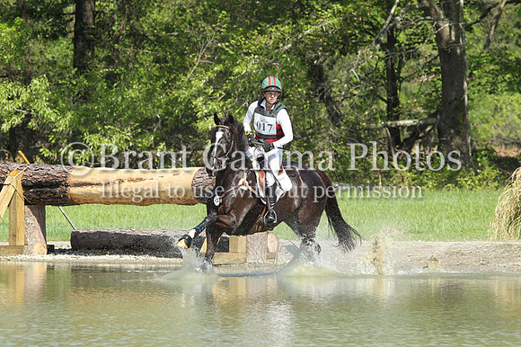 LL6B2486