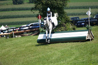 MB1B0942