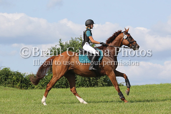 MB4P7861