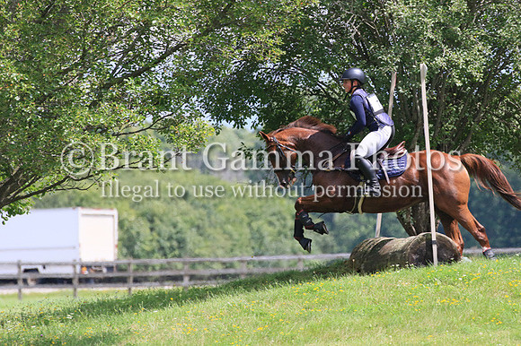 GV4B2447