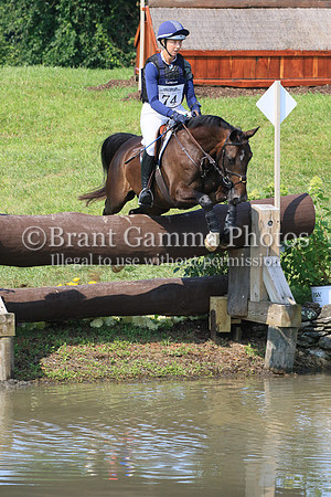 MB4B3933